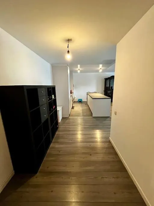 Big Apartment With Parking In Antwerp