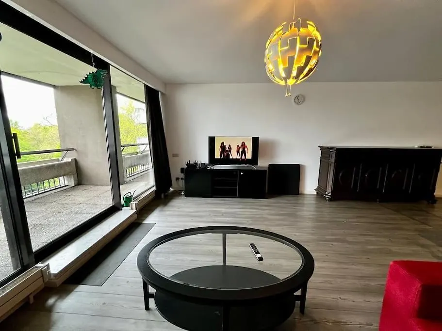 Big Apartment With Parking In Antwerp