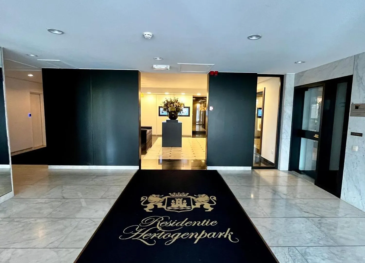 Big Apartment With Parking In Antwerp Belgium