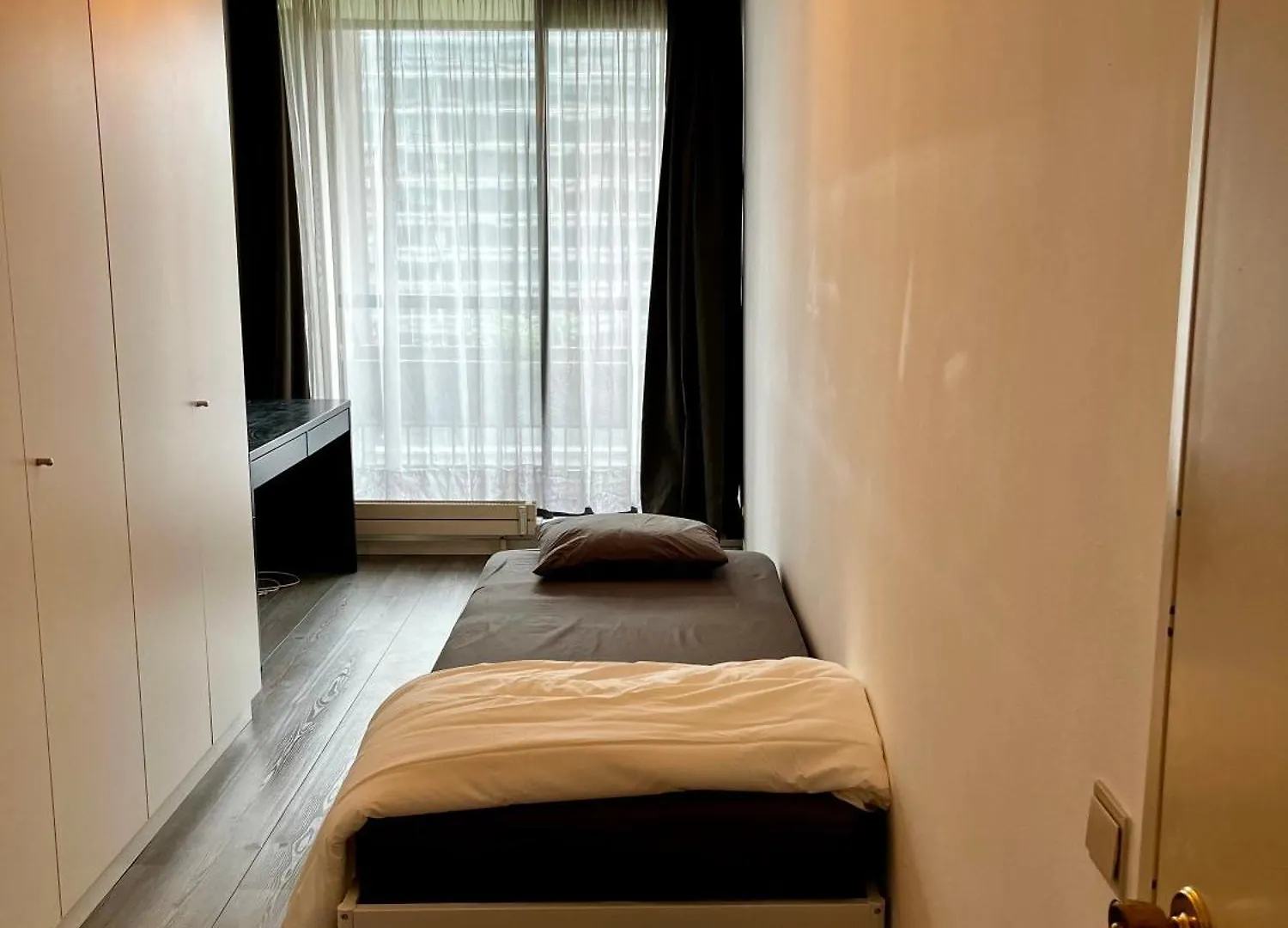 Big Apartment With Parking In Antwerp 0*,  Belgium