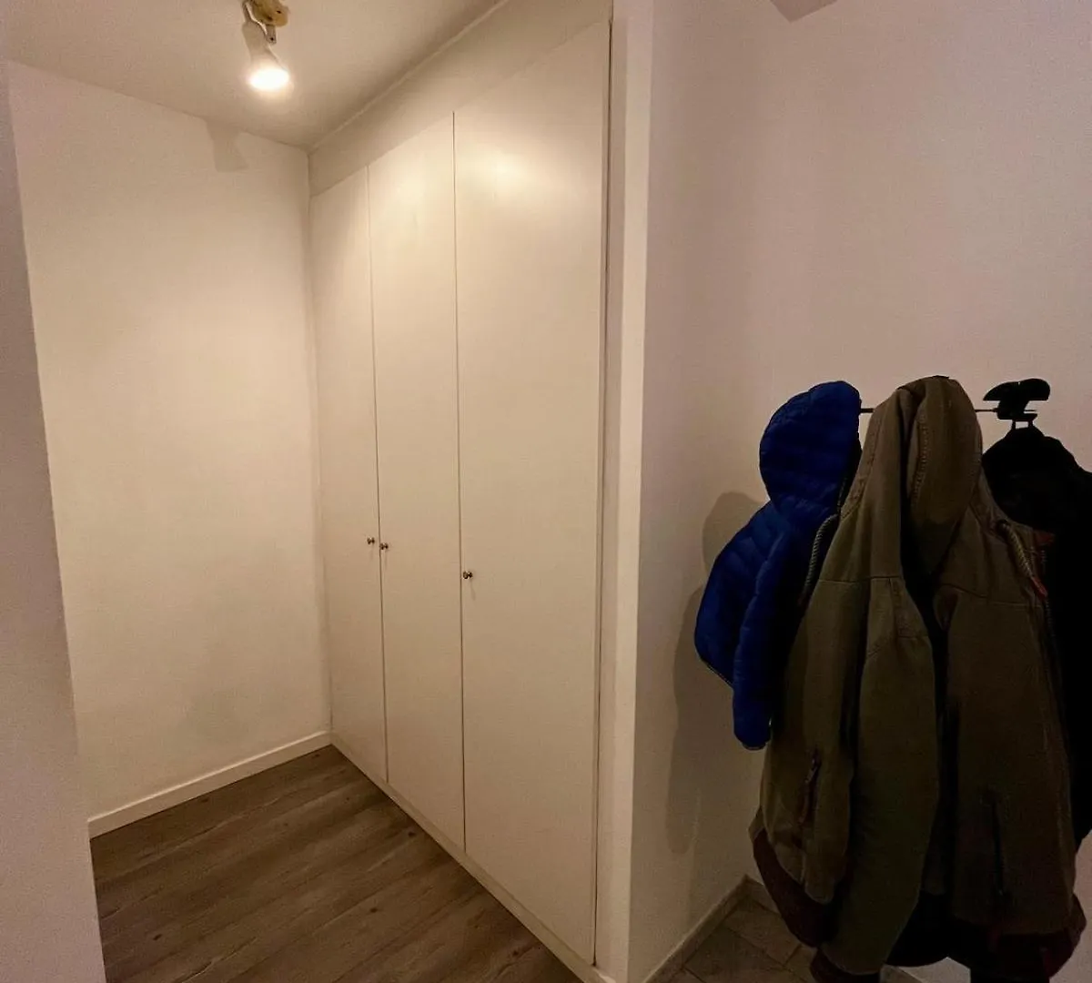 Big Apartment With Parking In Antwerp
