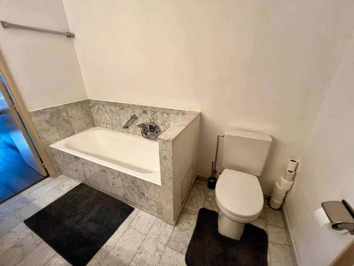 Big Apartment With Parking In Antwerp