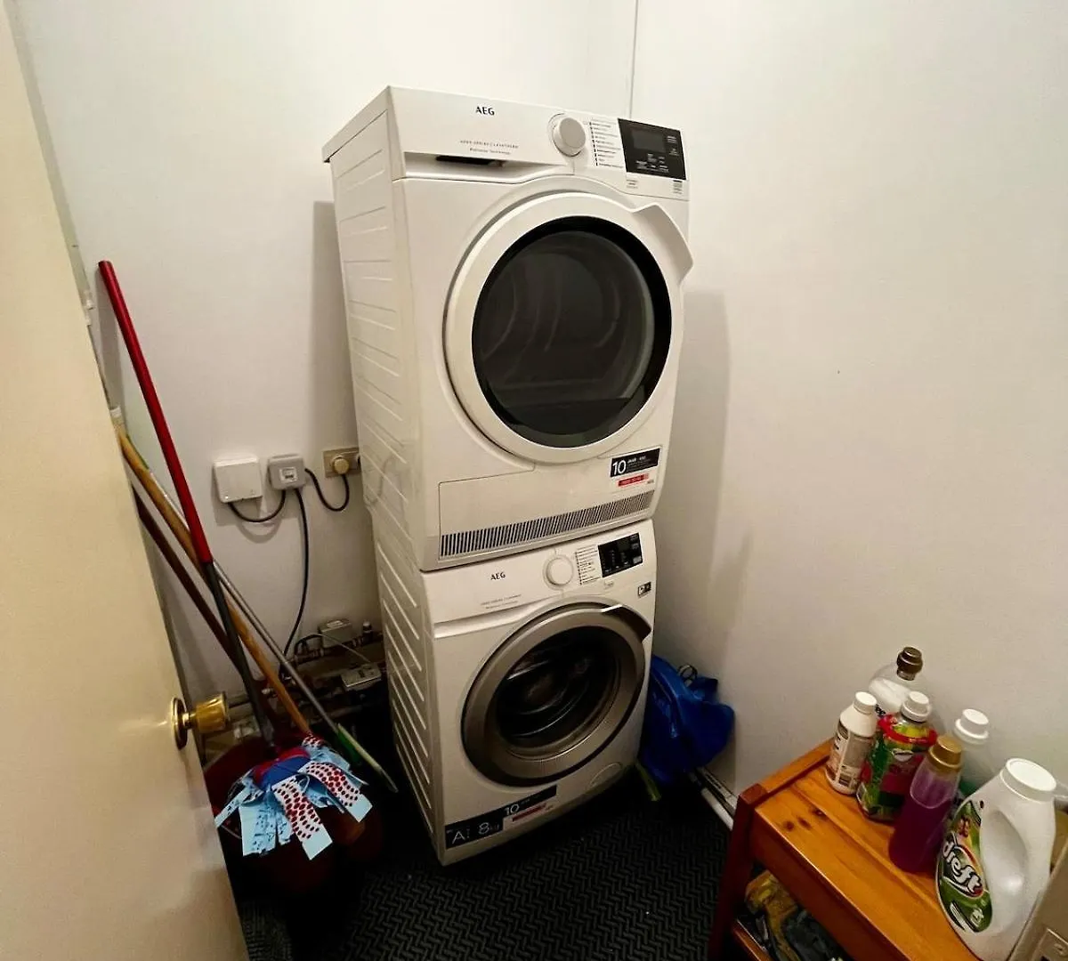 Big Apartment With Parking In Antwerp